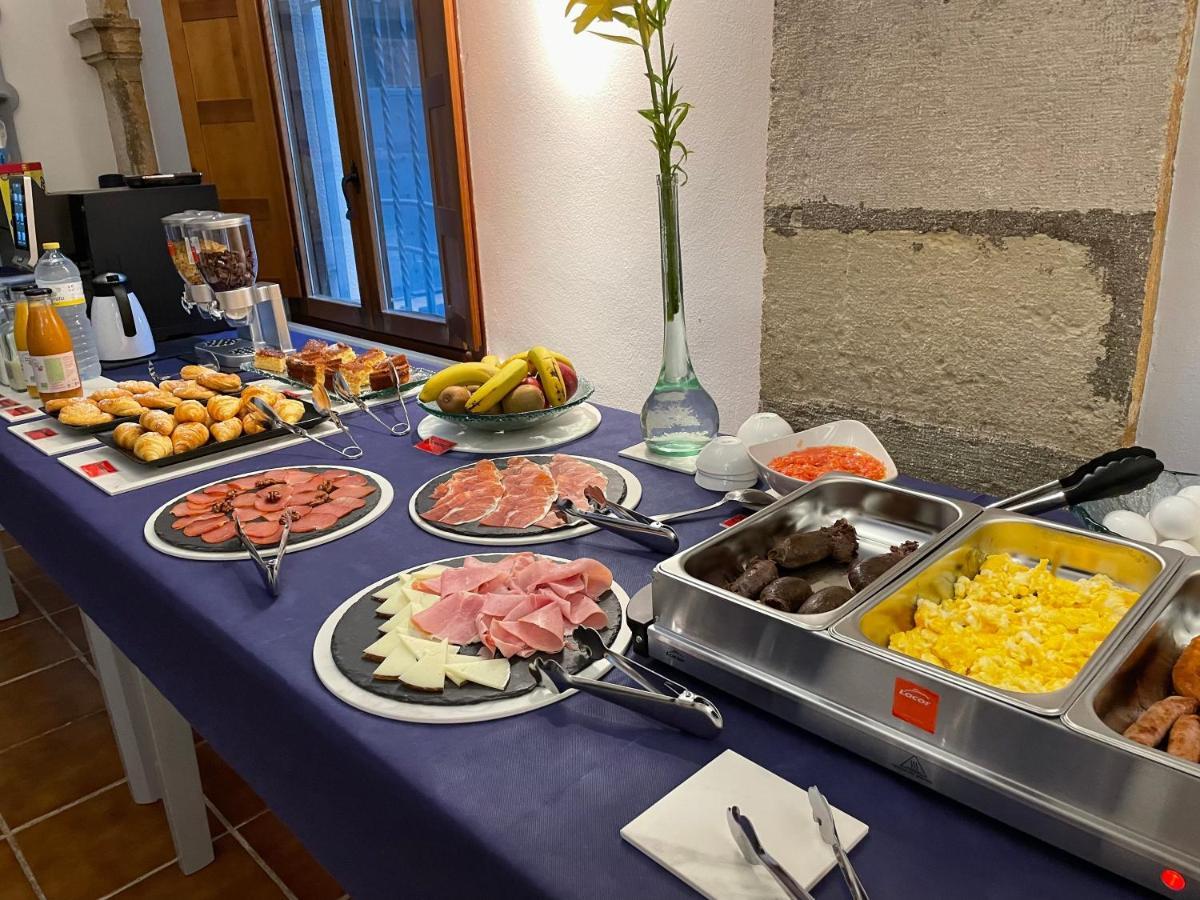 Hotel Monasterio De Tejeda Garaballa ภายนอก รูปภาพ